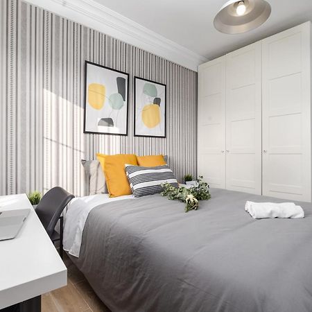 Nordik Rooms Urban - Urena "Grindavik" Málaga Buitenkant foto